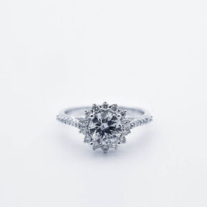 9ct White Gold Cubic Zirconia Diamond Total Cushion Cluster Ring